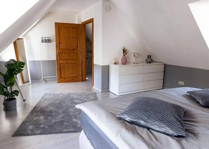 Vulkan-Lodge Ferienhaus